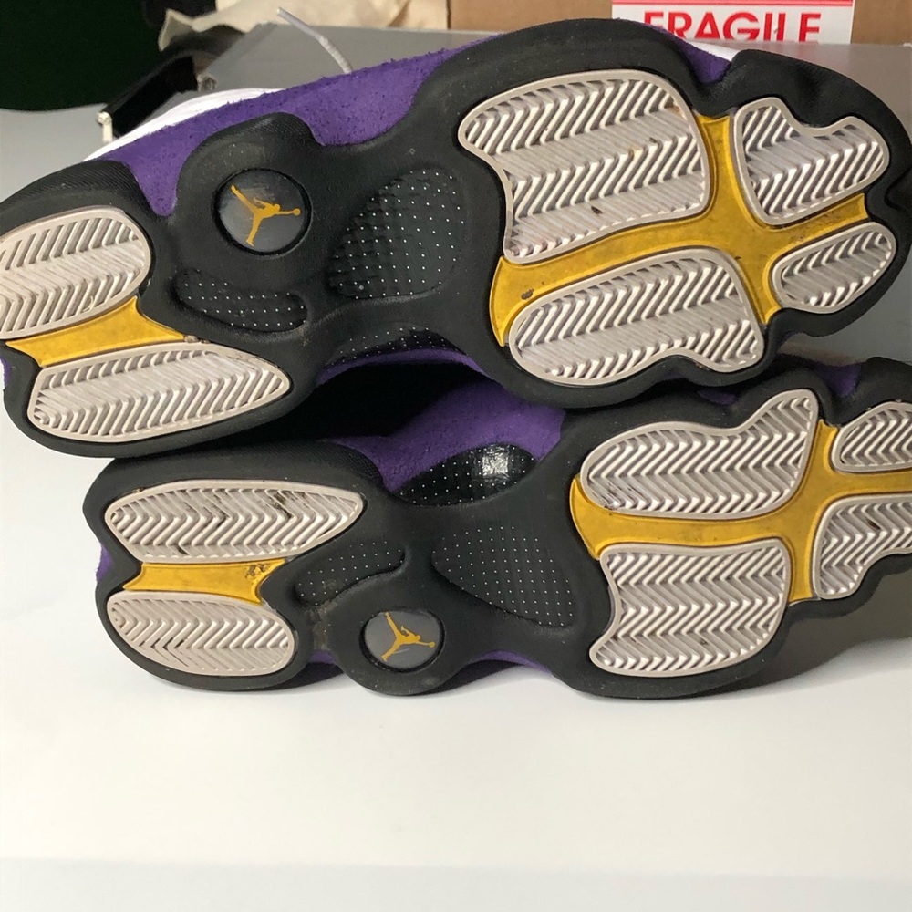 Air Jordan 13 Lakers Mens Size 10 Sneakers Shoes - Picture 7 of 9